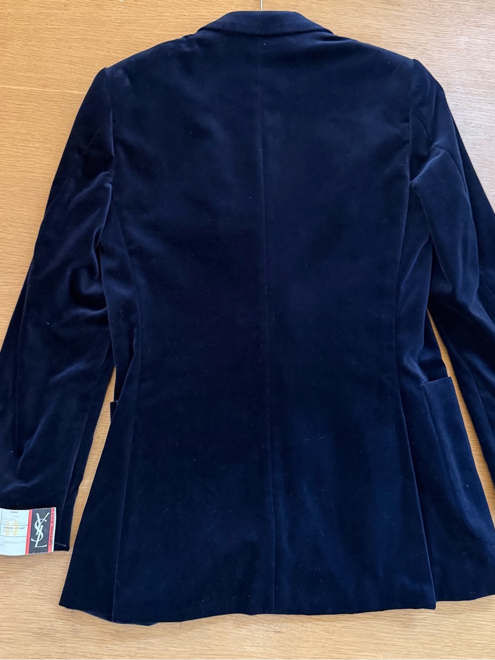 VTG 1970s Yves Saint Laurent DEADSTOCK navy velvet smoking jacket 37S - Picture 6 of 13